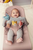 Little Pea BabyBjorn Bouncer-toy-for-bouncer-soft-friends_lifestyle